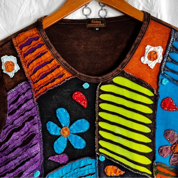 Rising International Hippie Boho Patchwork Shirt Women Medium Embroidered Flower - Picture 7 of 16